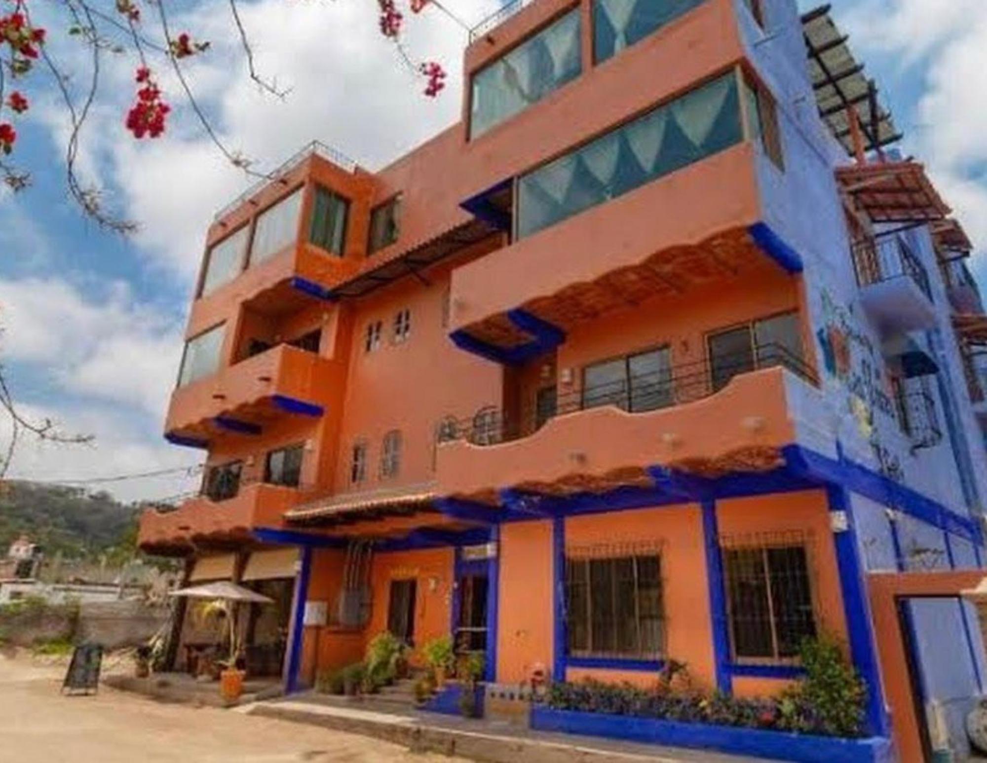 Posada Las Flores Los Ayala Exteriör bild